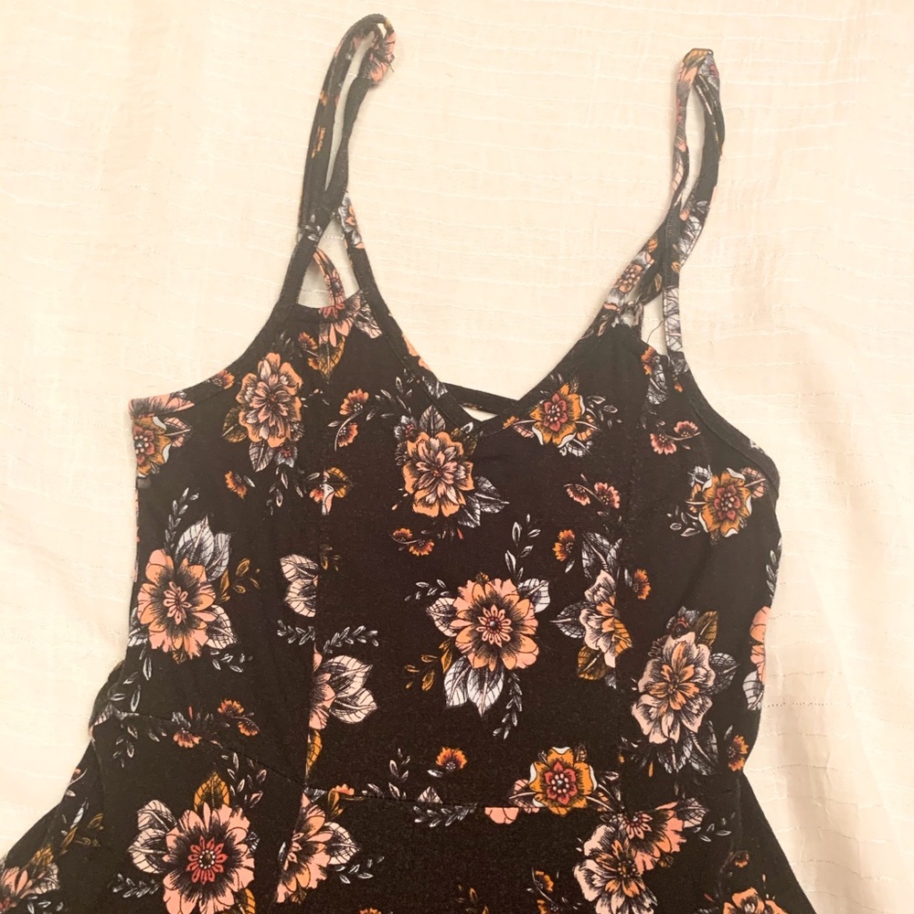 Juniors Mudd Black Flower Dress - Picture 3 of 7